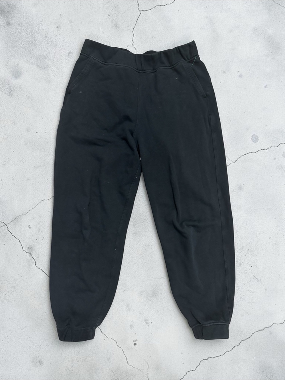 Women’s Lululemon Black Elastic Waist Jogger Pants - thicker material